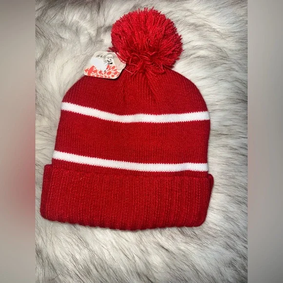 NWT Free People Movement Apres Ski Team Pom Beanie In Cherry - Picture 4 of 7